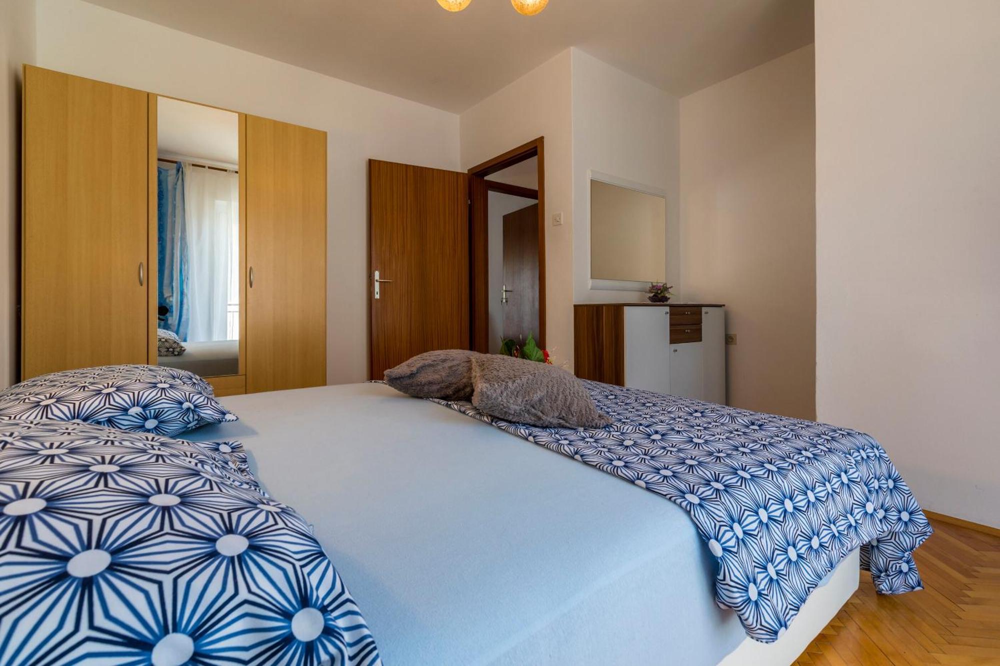 Apartments Melita Dramalj Extérieur photo