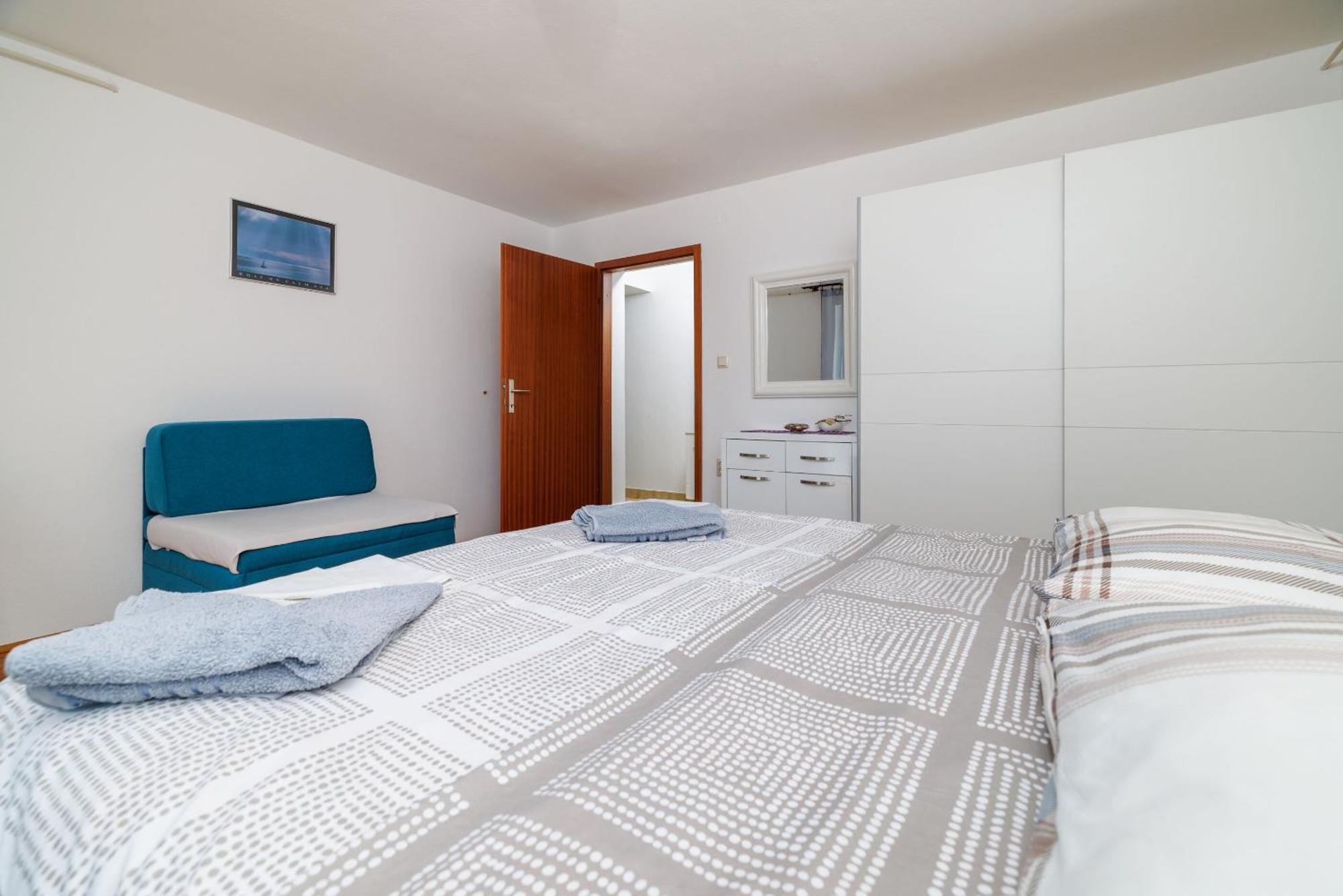 Apartments Melita Dramalj Extérieur photo